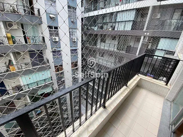 Apartamento 2 quartos e 2 banheiros, para alugar, no bairro Icaraí em Niterói