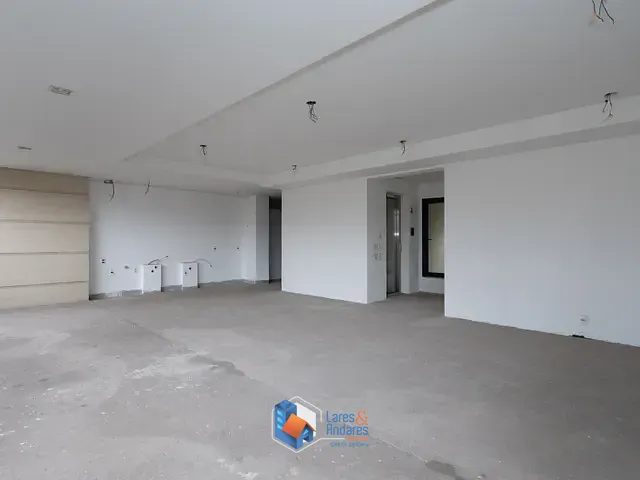 Apartamento com 147m² 2 quartos e 4 banheiros, à venda, no bairro Vila Nova Conceição em São Paulo