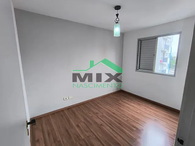 Apartamento com 53m² 2 quartos e 1 banheiro, à venda ou para alugar, no bairro Taboão em Diadema
