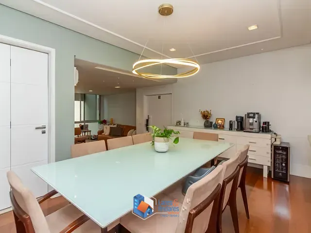 Apartamento com 130m² 3 quartos e 2 banheiros, à venda, no bairro Moema em São Paulo