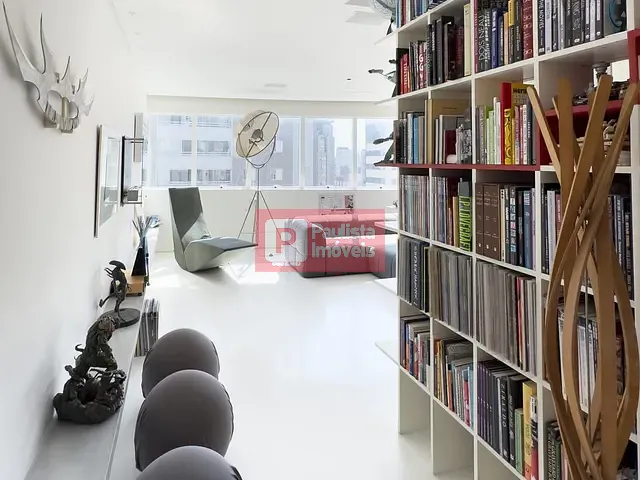 Apartamento com 202m² 3 quartos e 4 banheiros, à venda, no bairro Moema em São Paulo