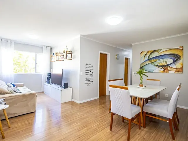 Apartamento 3 quartos e 1 banheiro, à venda, no bairro Campo Comprido em Curitiba