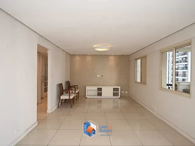 Apartamento com 1800m² 3 quartos e 4 banheiros, à venda, no bairro Moema em São Paulo