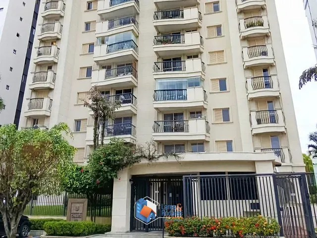 Apartamento com 1800m² 3 quartos e 4 banheiros, à venda, no bairro Moema em São Paulo