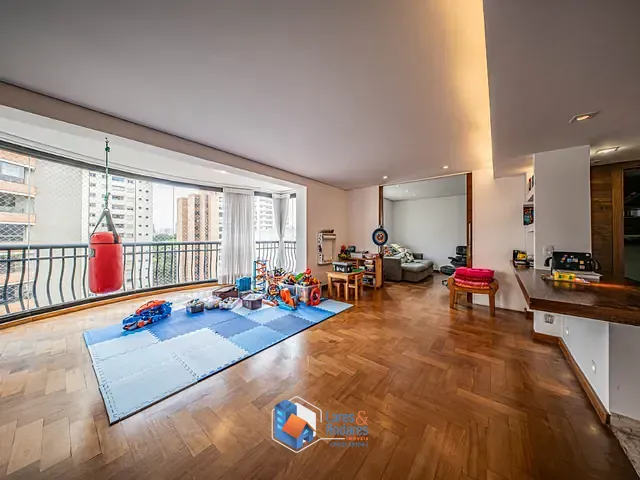 Apartamento com 260m² 4 quartos e 5 banheiros, à venda, no bairro Perdizes em São Paulo