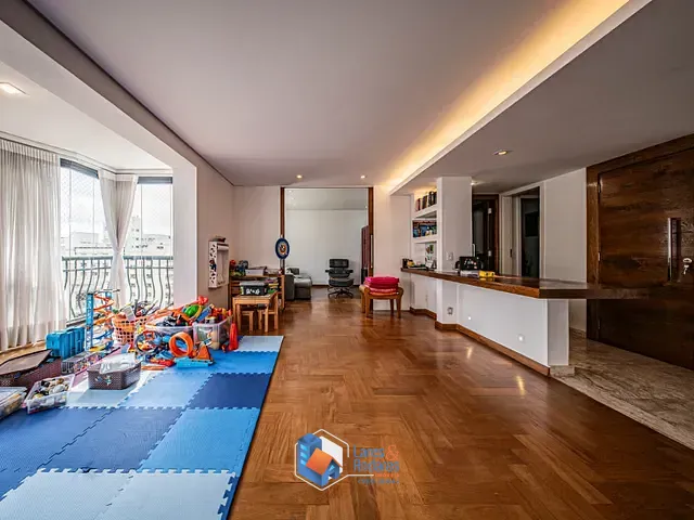 Apartamento com 260m² 4 quartos e 5 banheiros, à venda, no bairro Perdizes em São Paulo