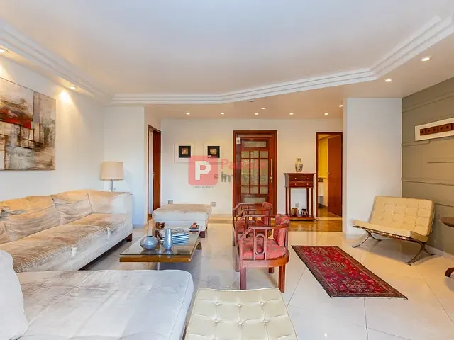 Apartamento com 200m² 4 quartos e 4 banheiros, à venda, no bairro Moema em São Paulo