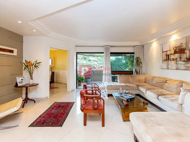 Apartamento com 200m² 4 quartos e 4 banheiros, à venda, no bairro Moema em São Paulo