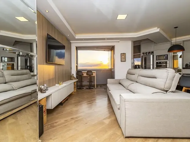 Apartamento 2 quartos e 1 banheiro, à venda, no bairro Portão em Curitiba