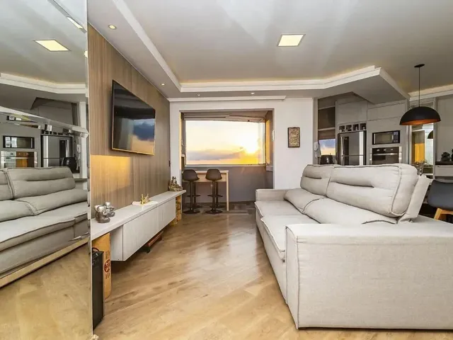 Apartamento 2 quartos e 1 banheiro, à venda, no bairro Portão em Curitiba