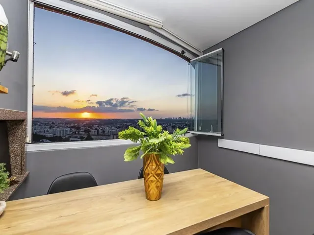 Apartamento 2 quartos e 2 banheiros, à venda, no bairro Portão em Curitiba