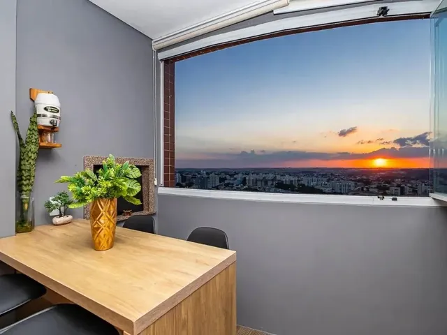 Apartamento 2 quartos e 1 banheiro, à venda, no bairro Portão em Curitiba