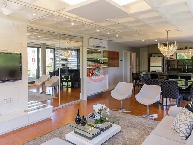 Apartamento com 169m² 3 quartos e 2 banheiros, à venda, no bairro Petrópolis em Porto Alegre