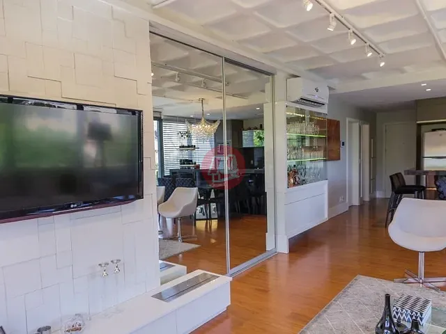 Apartamento com 169m² 3 quartos e 2 banheiros, à venda, no bairro Petrópolis em Porto Alegre