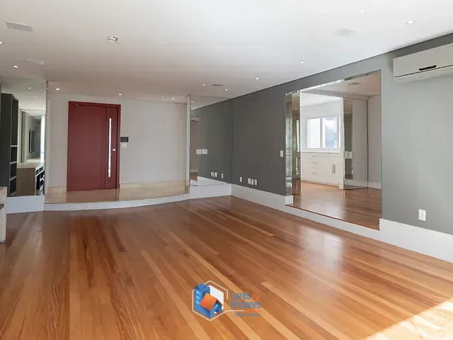 Apartamento com 214m² 3 quartos e 3 banheiros, à venda, no bairro Itaim Bibi em São Paulo