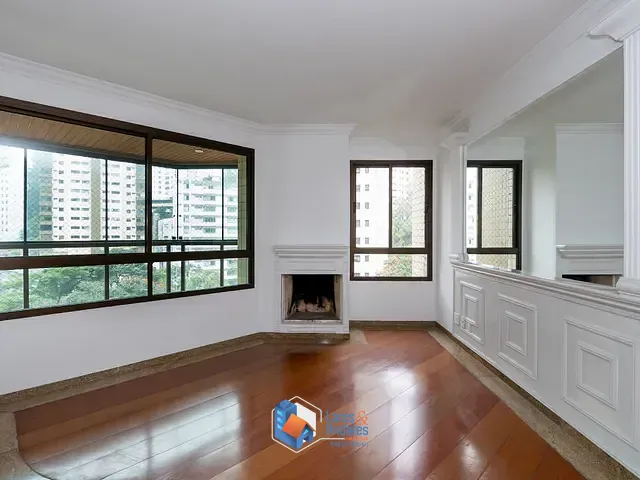 Apartamento com 1330m² 3 quartos e 5 banheiros, à venda, no bairro Vila Andrade em São Paulo