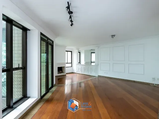 Apartamento com 1330m² 3 quartos e 5 banheiros, à venda, no bairro Vila Andrade em São Paulo