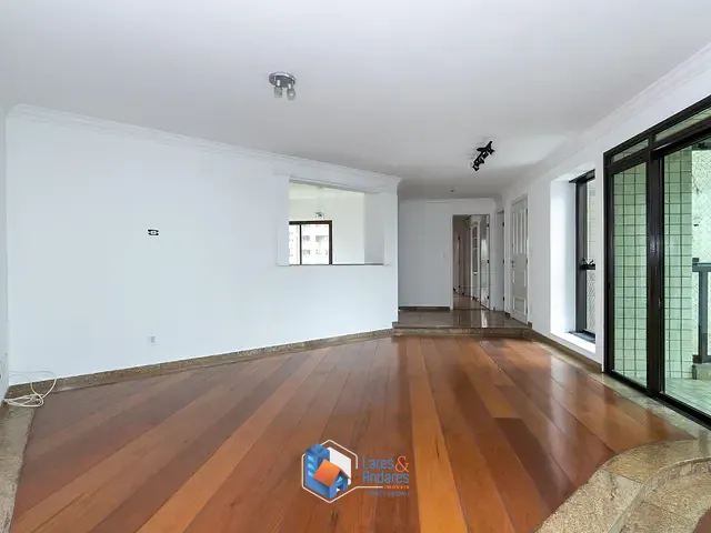 Apartamento com 1330m² 3 quartos e 5 banheiros, à venda, no bairro Vila Andrade em São Paulo