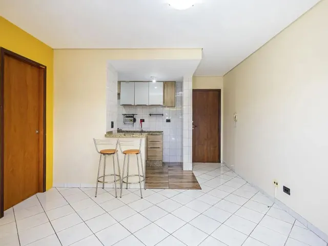Apartamento 1 quarto e 1 banheiro, à venda, no bairro Campina do Siqueira em Curitiba
