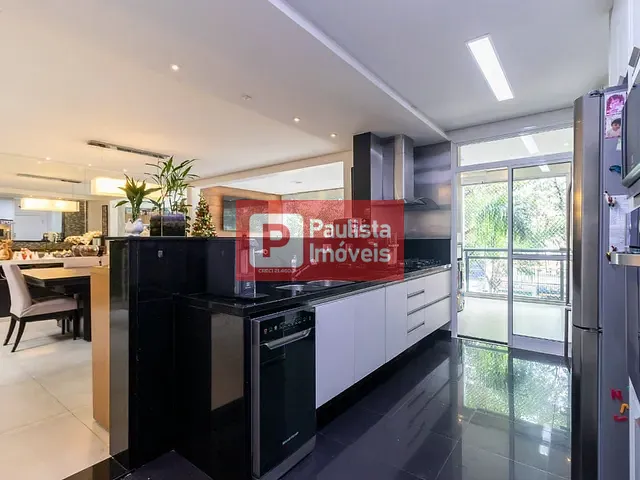 Apartamento com 275m² 4 quartos e 5 banheiros, à venda, no bairro Bosque da Saúde em São Paulo