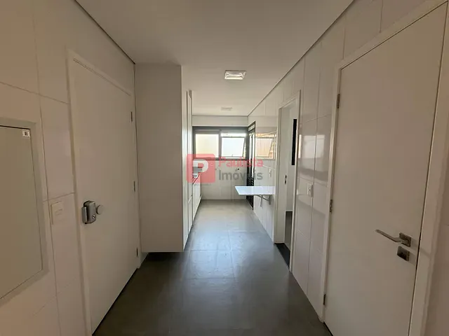 Apartamento com 226m² 3 quartos e 4 banheiros, à venda, no bairro Jardim Paulista em São Paulo