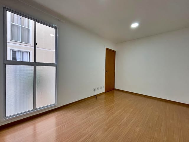 Foto do Apartamento - Apartamento para locação com 2 quartos, armarios e uma vaga coberta, Pousada Del Rey (São Benedito), Santa Luzia, MG | Deltalar Imóveis