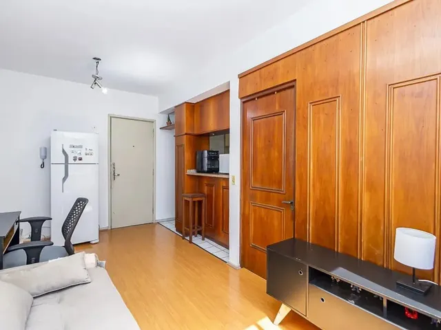 Apartamento 1 quarto e 1 banheiro, à venda, no bairro Bigorrilho em Curitiba