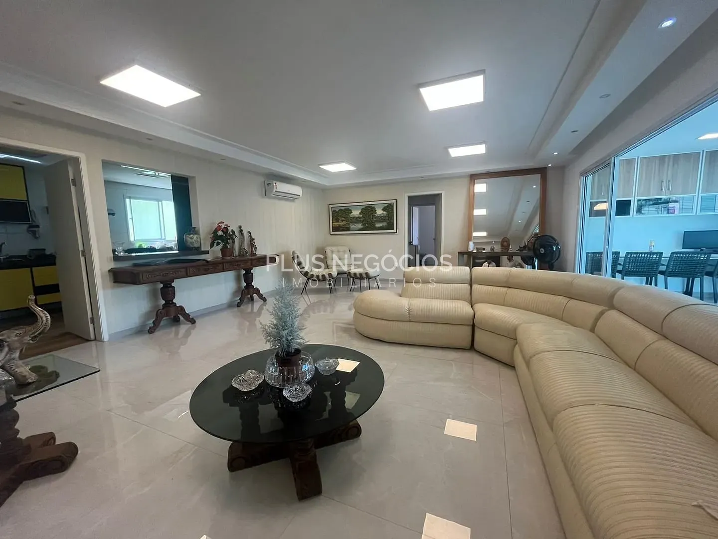 Apartamento, 3 quartos, 151 m² - Foto 1