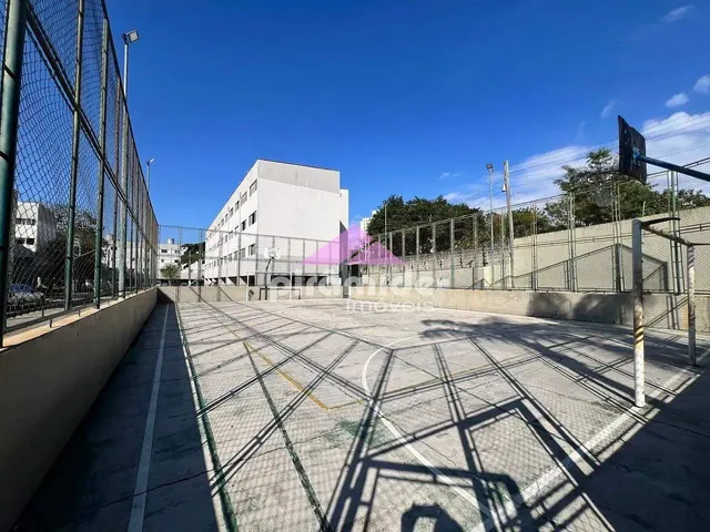 Apartamento com 10m² 2 quartos e 1 banheiro, para alugar, no bairro Vila Zizinha em São José Dos Campos
