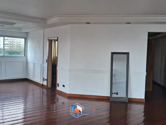 Apartamento com 200m² 2 quartos e 5 banheiros, à venda, no bairro Vila Suzana em São Paulo
