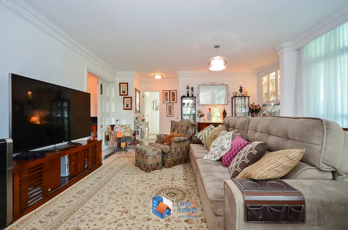 Apartamento, 4 quartos, 230 m² - Foto 1