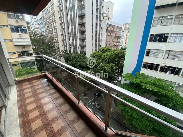 Apartamento 3 quartos e 2 banheiros, para alugar, no bairro Icaraí em Niterói