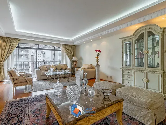 Apartamento com 340m² 4 quartos e 5 banheiros, à venda, no bairro Santa Cecília em São Paulo