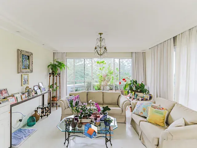 Apartamento com 185m² 4 quartos e 3 banheiros, à venda, no bairro Vila Suzana em São Paulo