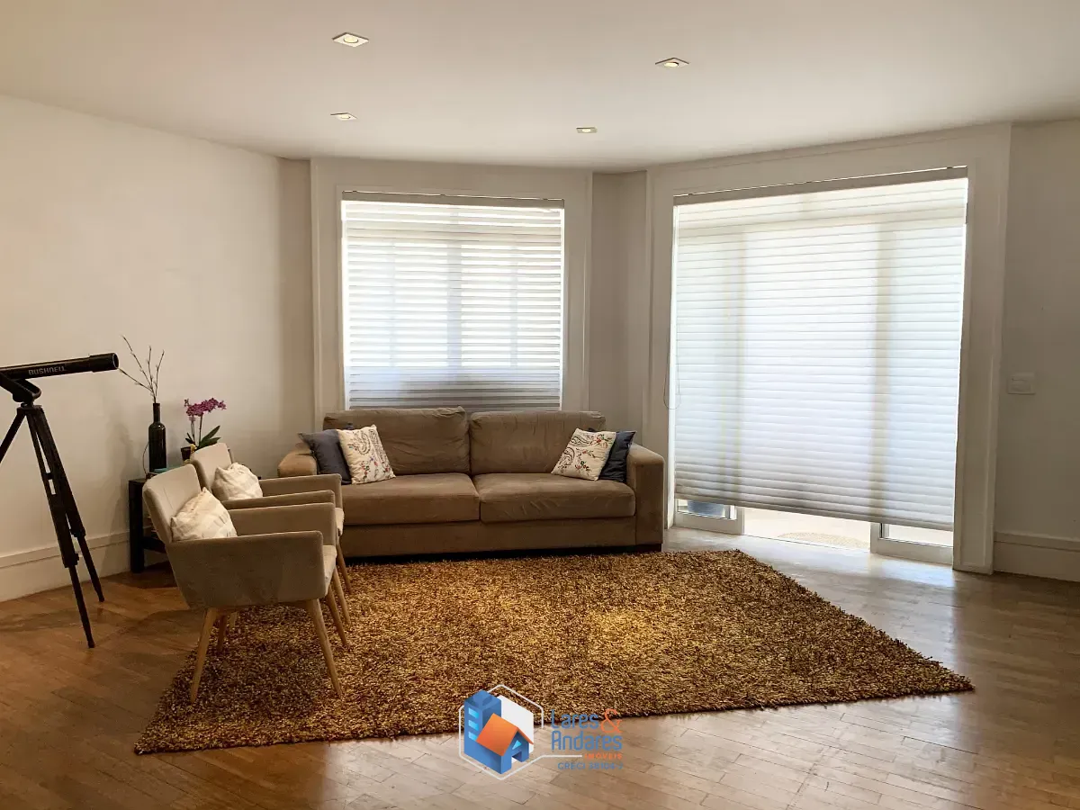 Apartamento, 3 quartos, 130 m² - Foto 1