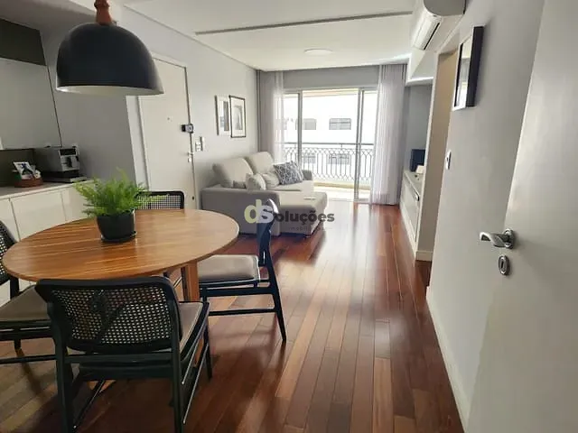 Apartamento 3 quartos e 3 banheiros, à venda, no bairro Moema em São Paulo