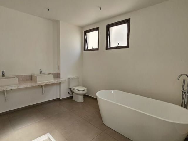 Apartamento com 368m² 3 quartos e 4 banheiros, à venda, no bairro Santa Rosa em Londrina