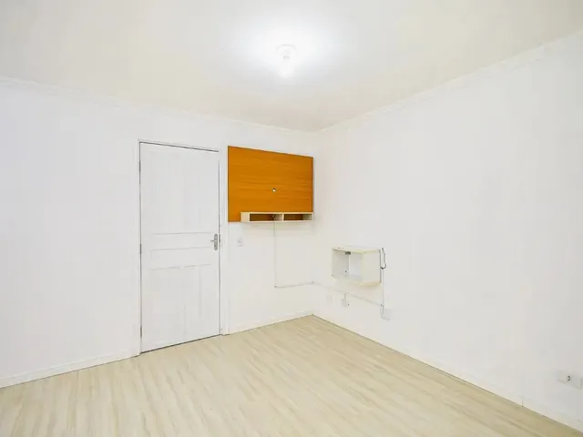 Apartamento 2 quartos e 1 banheiro, à venda, no bairro Campo Comprido em Curitiba