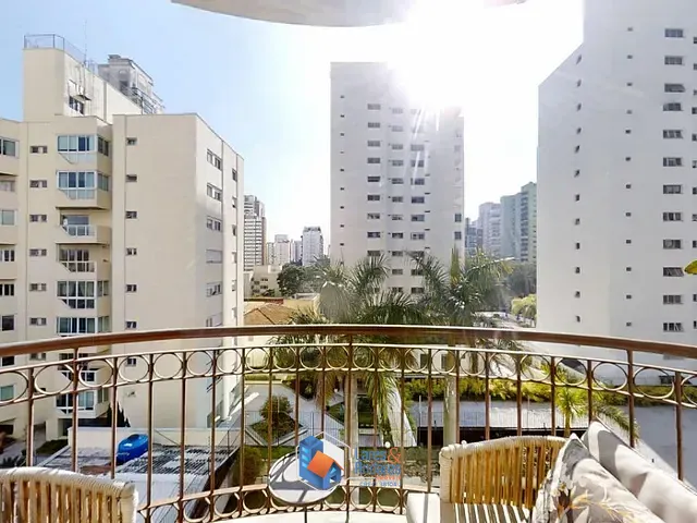 Apartamento com 94m² 2 quartos e 3 banheiros, à venda, no bairro Moema em São Paulo