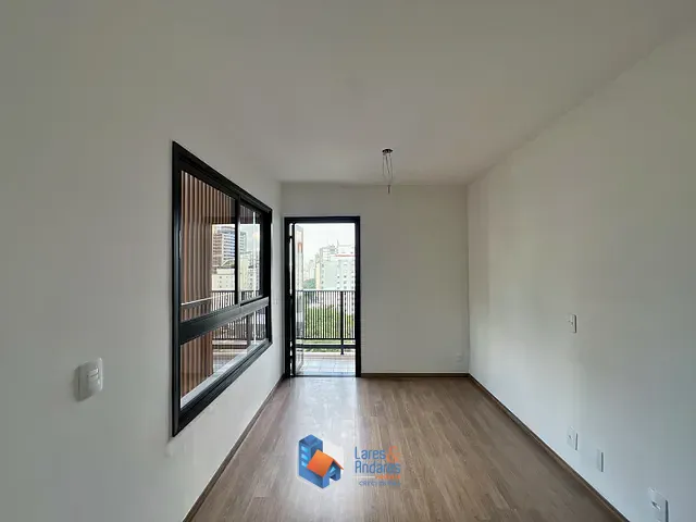 Apartamento com 31m² 1 quarto e 1 banheiro, à venda, no bairro Pinheiros em São Paulo
