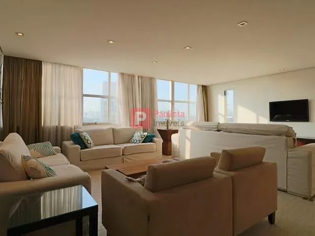 Apartamento com 180m² 3 quartos e 3 banheiros, para alugar, no bairro Jardim Europa em São Paulo