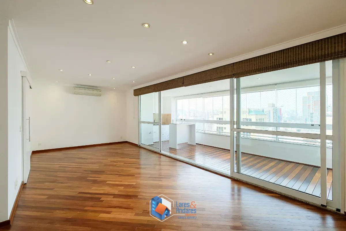 Apartamento, 3 quartos, 146 m² - Foto 1