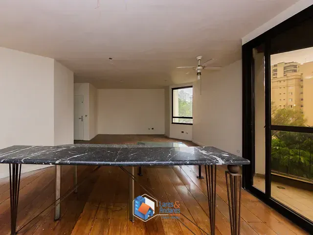 Apartamento com 172m² 4 quartos e 5 banheiros, à venda, no bairro Vila Andrade em São Paulo