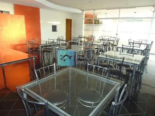 Apartamento com 146m² 4 quartos e 2 banheiros, à venda, no bairro Jardim das Colinas em São José dos Campos