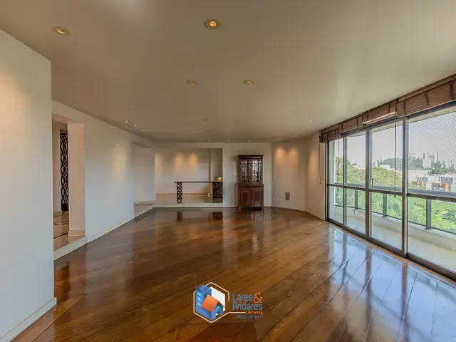 Apartamento com 377m² 4 quartos e 6 banheiros, à venda, no bairro Vila Sônia em São Paulo