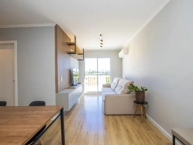 Apartamento 3 quartos e 1 banheiro, à venda, no bairro Campo Comprido em Curitiba