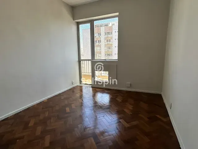 Apartamento 4 quartos e 3 banheiros, para alugar, no bairro Tijuca em Rio de Janeiro