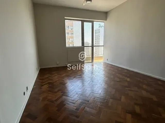 Apartamento 4 quartos e 3 banheiros, para alugar, no bairro Tijuca em Rio de Janeiro
