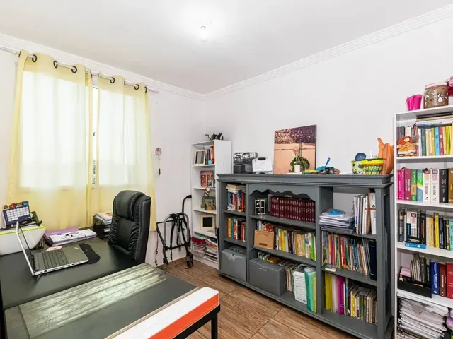 Apartamento 2 quartos e 1 banheiro, à venda, no bairro Abranches em Curitiba