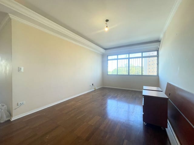 Apartamento 3 quartos e 2 banheiros, à venda, no bairro Vila Adyana em São José dos Campos